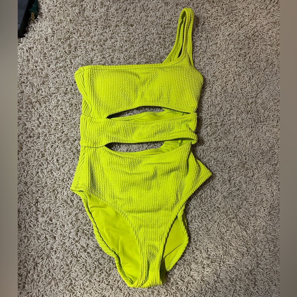 NWOT Aerie Womens XS Yellow/Lime Crinkle Cut Out One Shoulder One Piece Swimsuit - Picture 4 of 6